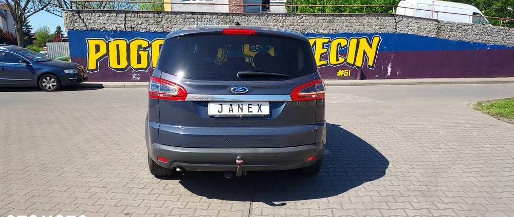 Ford S-Max cena 32700 przebieg: 235000, rok produkcji 2014 z Police małe 92